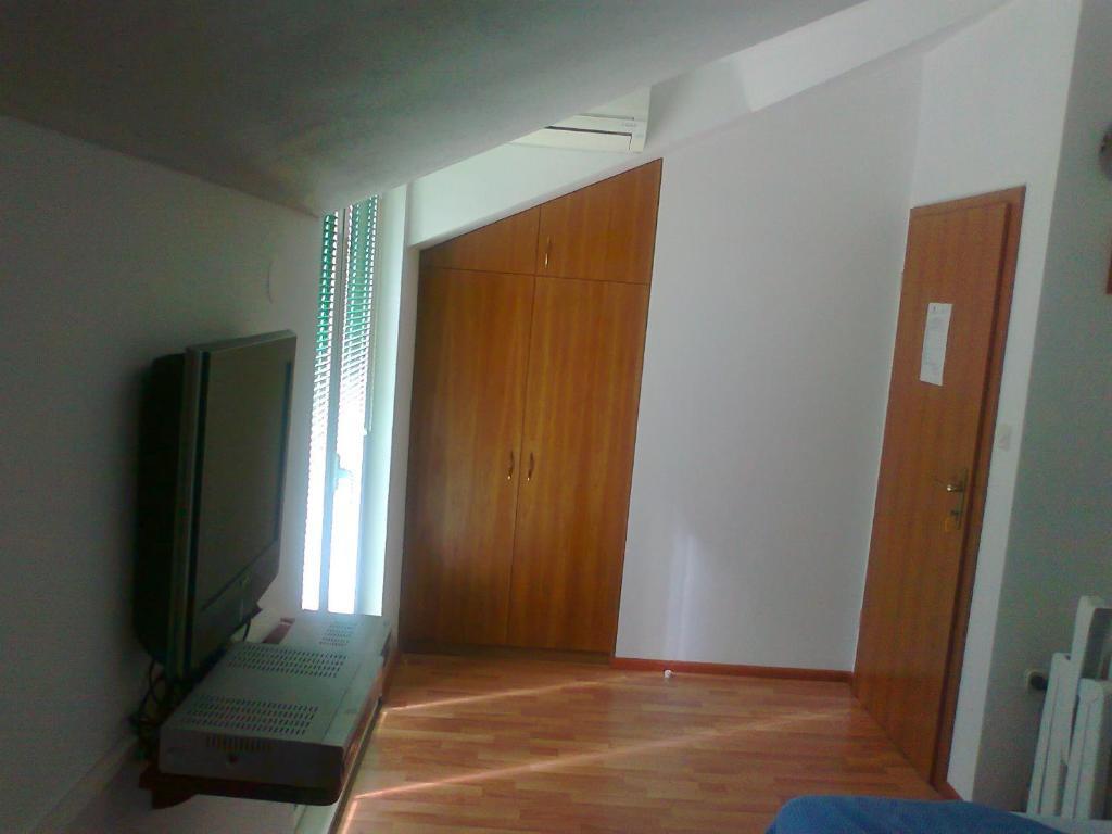 Apartments Silvana Lastovo Oda fotoğraf
